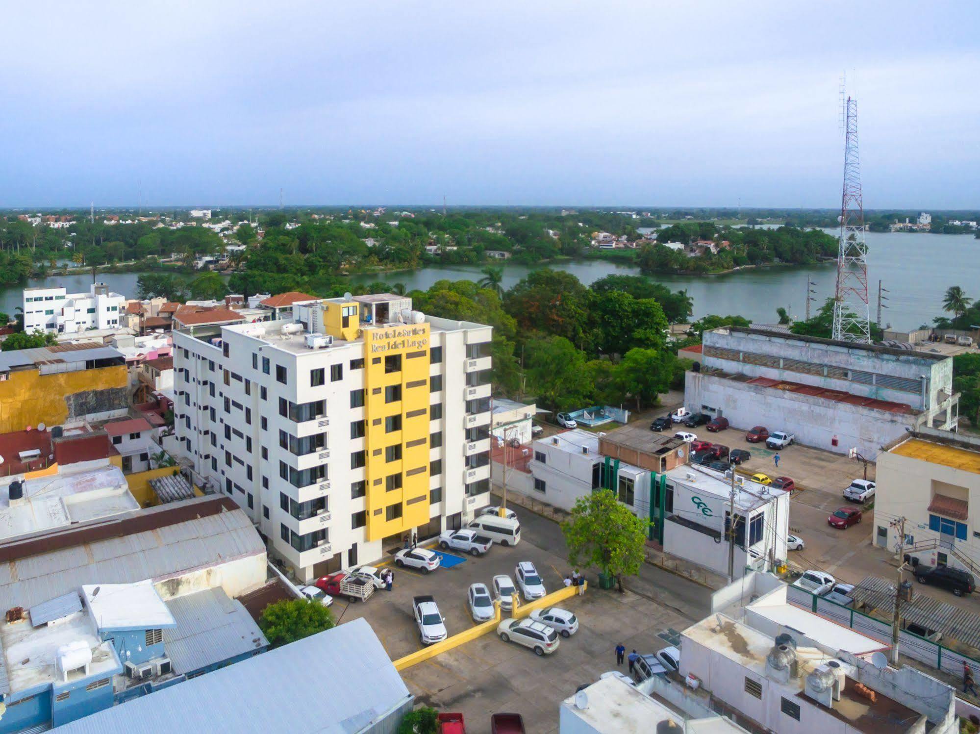 Hotel & Suites Real Del Lago Villahermosa Exterior foto